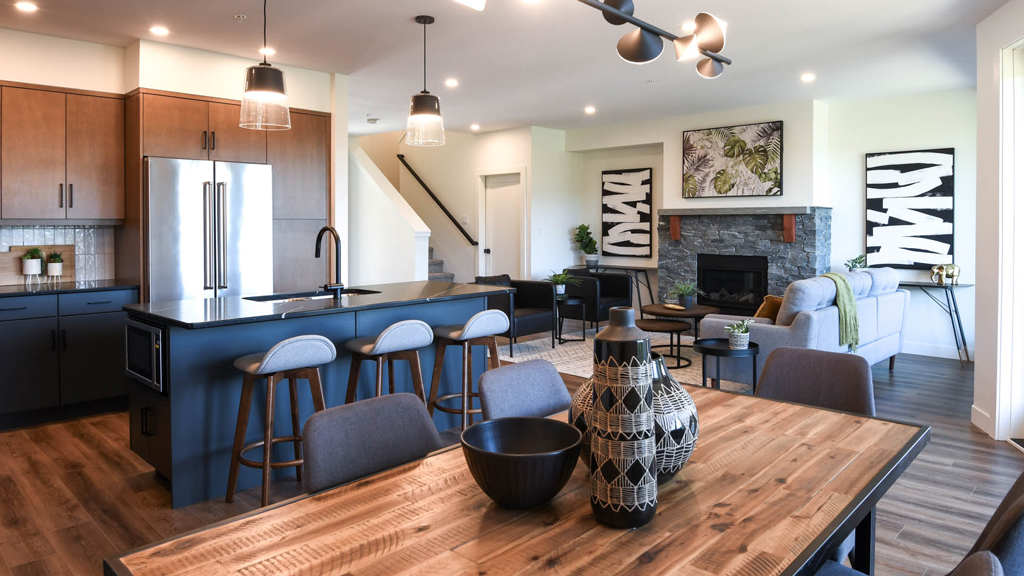 Manzanita M5 Interior